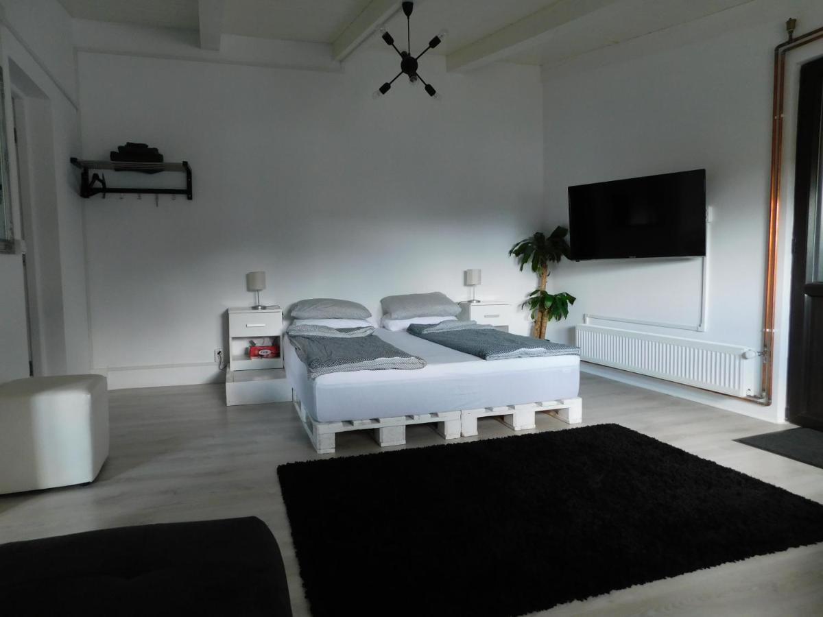 Mountain Vista Suites Zărneşti 외부 사진